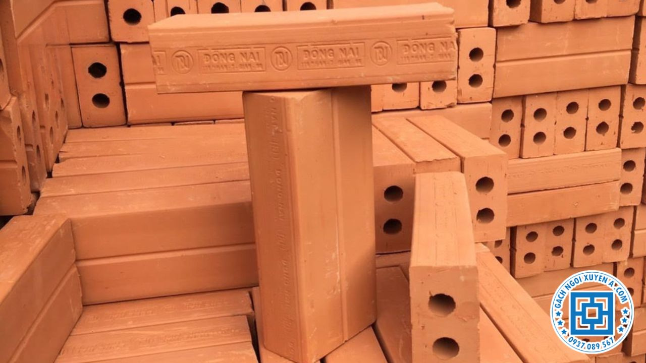 Gạch đinh 2 lỗ