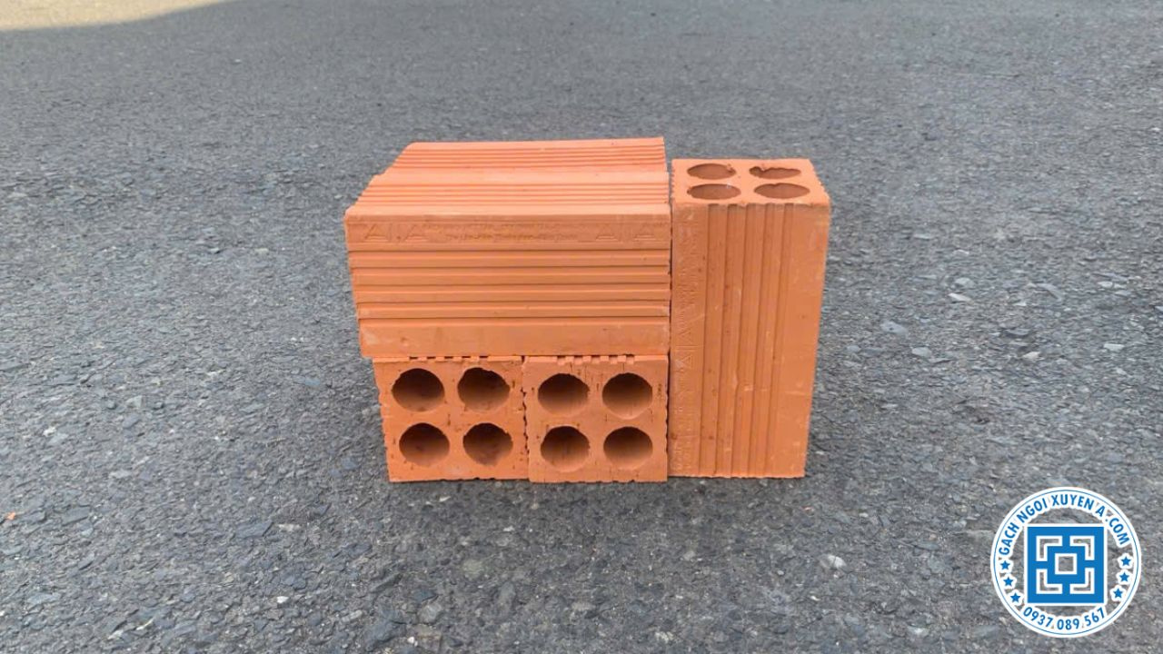 Gạch 4 Lỗ Tròn Thoáng Khí Tốt