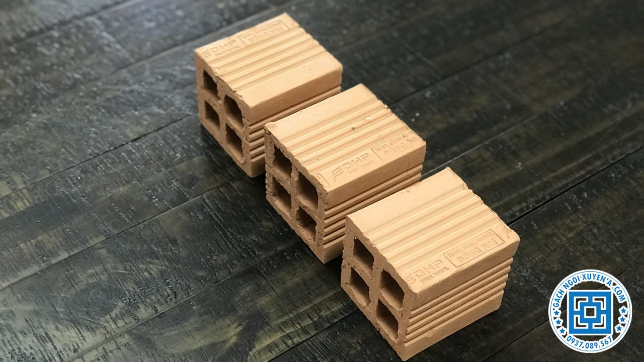 Gạch Demi 4 Lỗ Giúp Hoàn Thiện Các Vị Trí Khó Thi Công