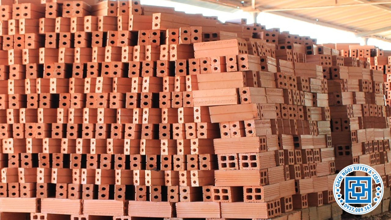Gạch Ngói Xuyên Á Có Đầy Đủ Các Loại Gạch Đất Nung