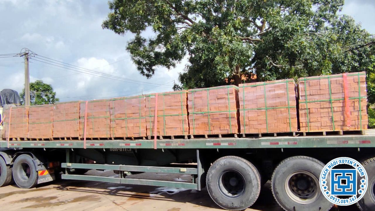 Gạch Ngói Xuyên Á Phân Phối Số Lượng Lớn Các Loại Gạch