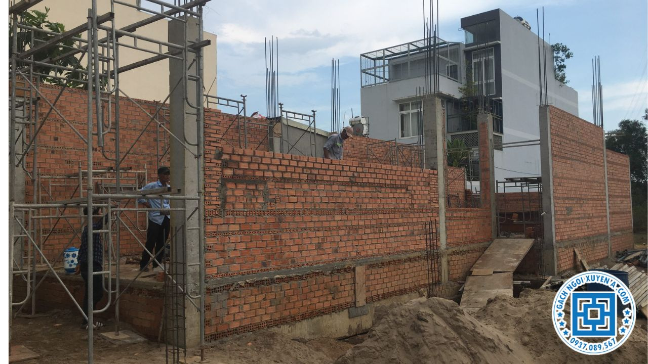 Lựa Chọn Loại Gạch Phù Hợp Với Công Trình