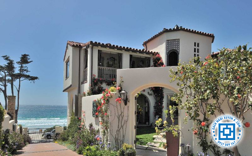 Nhà Phố Mái Dốc