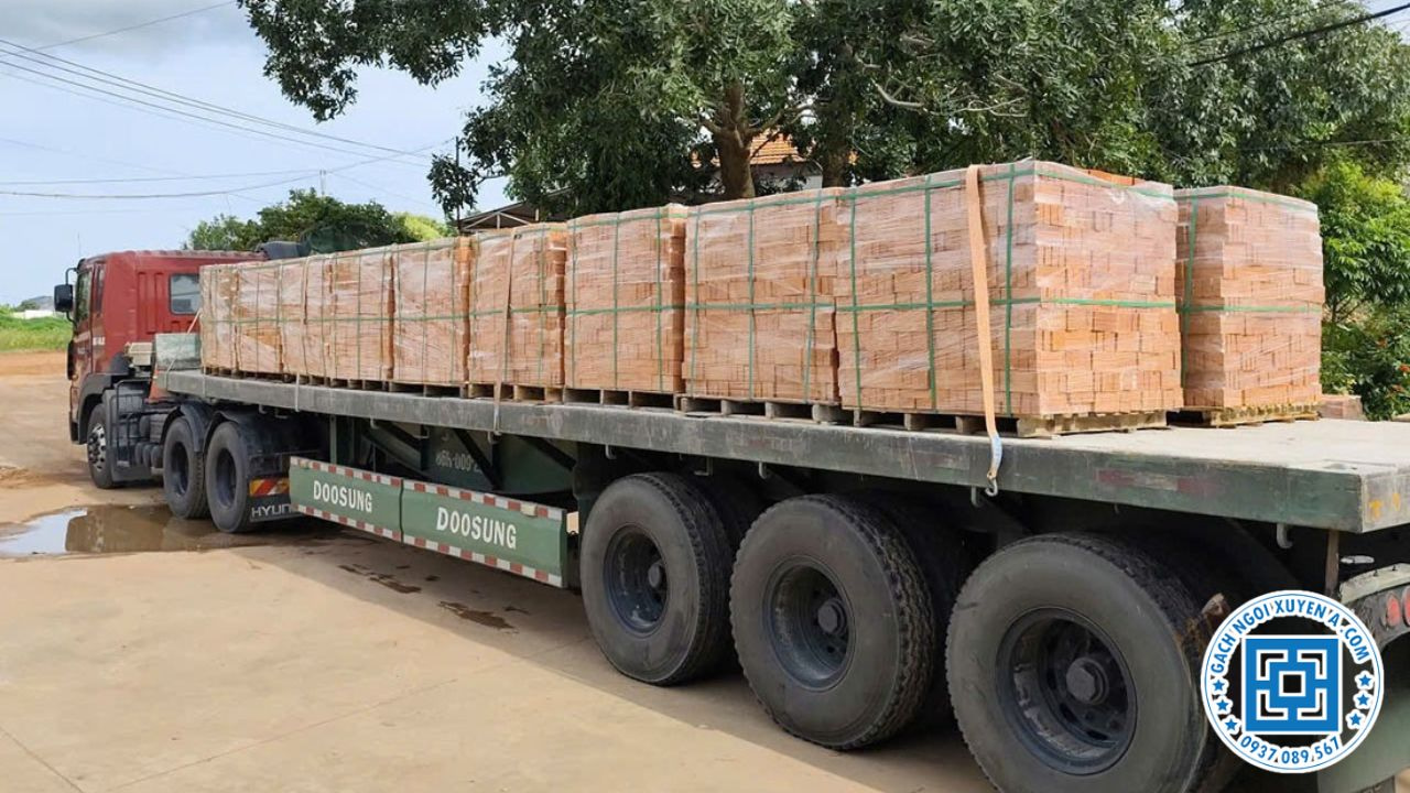 Gạch Ngói Xuyên Á Giao Hàng Tận Nơi & Đảm Bảo Tiến Độ Công Trình