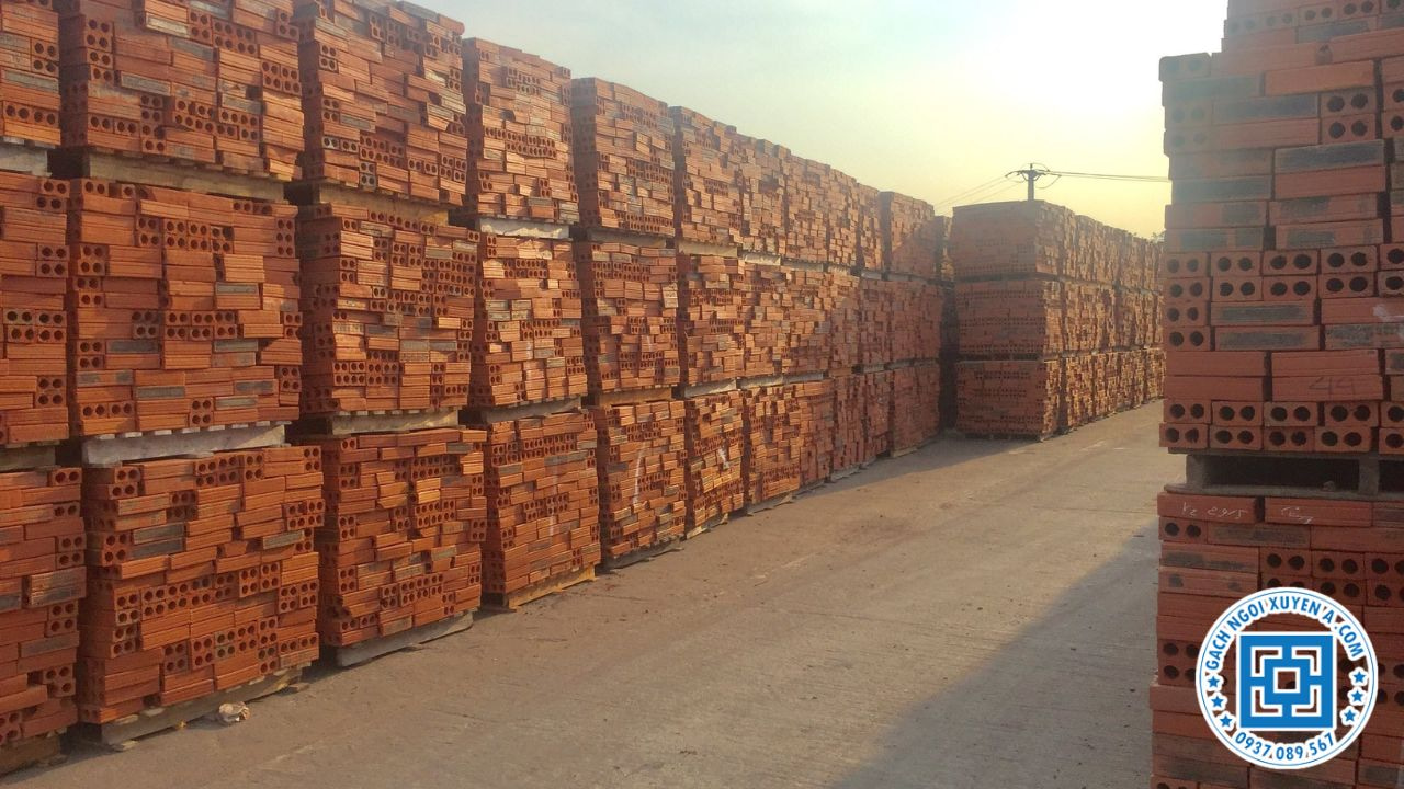 Giá Gạch Phụ Thuộc Vào Nhiều Yếu Tố Khác Nhau