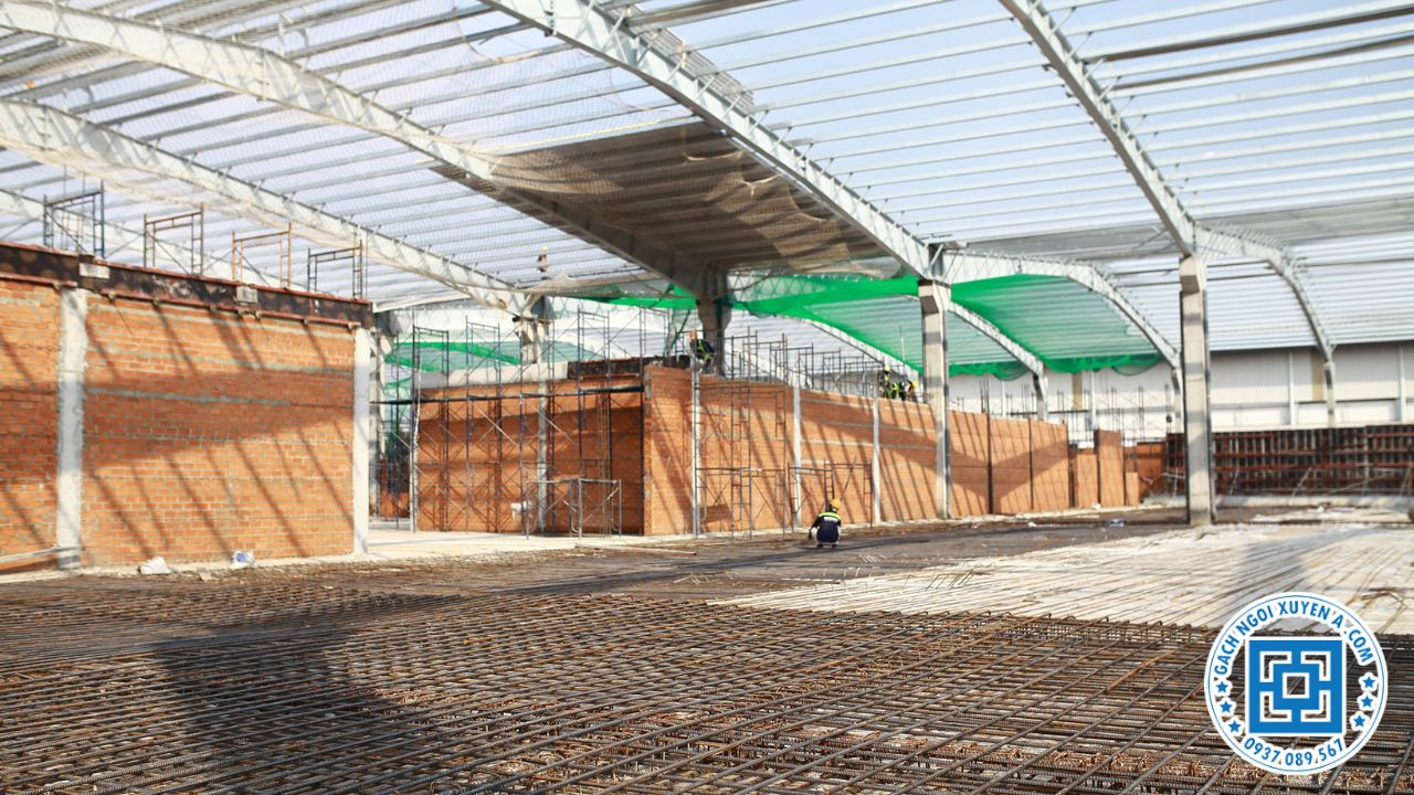 Xây Nhà Xưởng Nên Ưu Tiên Chọn Gạch 6 Lỗ